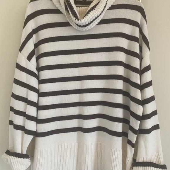 OLSEN soft cotton size 46 turtleneck for women - Picture 3 of 4